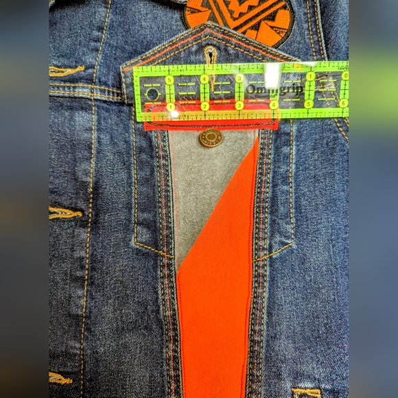 Indigenous Tribute Jacket 🧡 - Picture 14 of 17